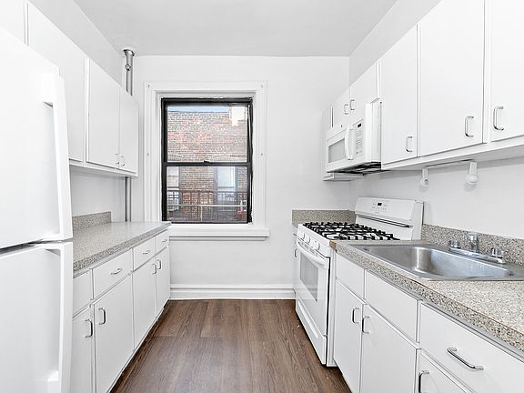 5th image of 35-25 95th St #D7