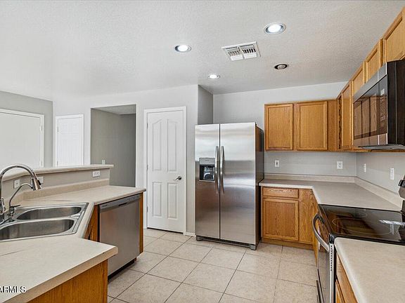 2nd image of 22230 S 211th St