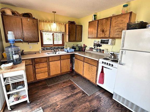4th image of 17428 Fullers Ln
