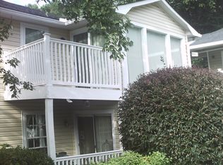 208 Augusta Dr, Marietta, GA 30067