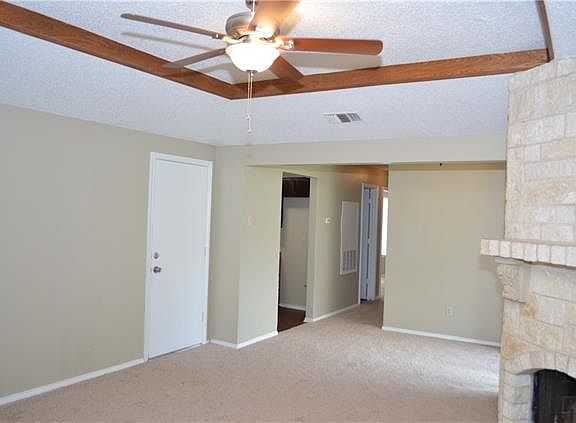 5th image of 710 Fairwood Pl
