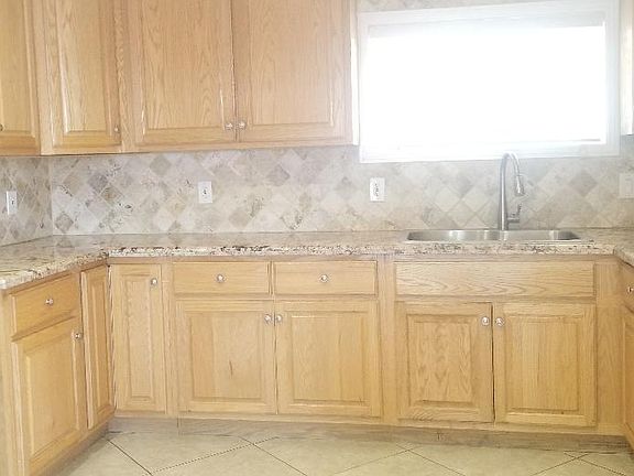 5th image of 11429 Sunnybrook Ln