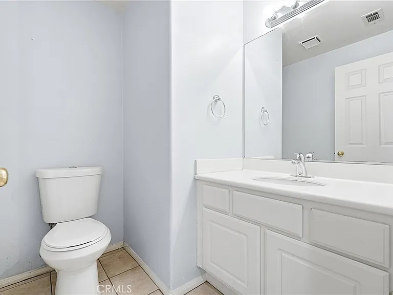 24 Corbin St — Photo 10