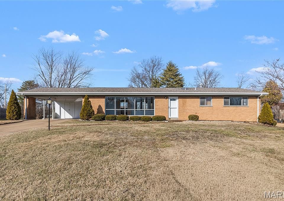 1st image of 9479 Indian Meadows Dr