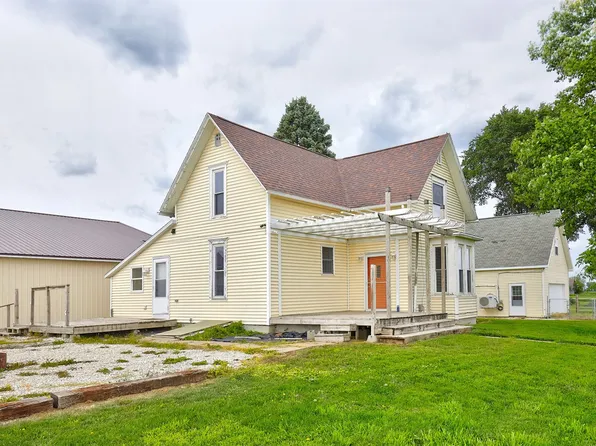 2813 Millstream Ave, Peru, IA 50222