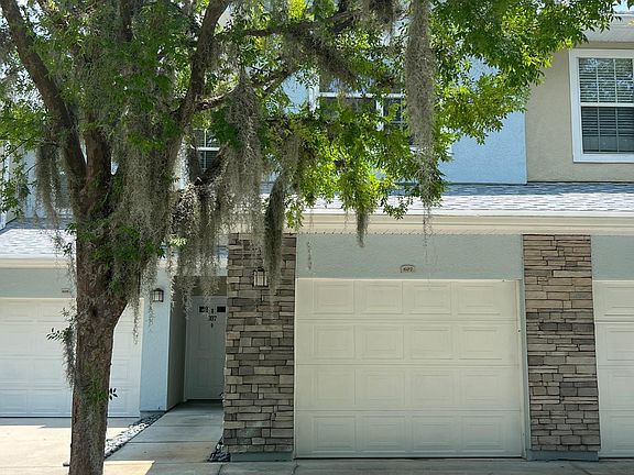 3rd image of 215 Bayberry Cir Unit 607
