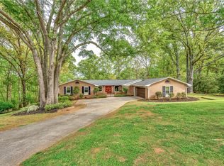 141 Greybridge Rd, Pelzer, SC 29669