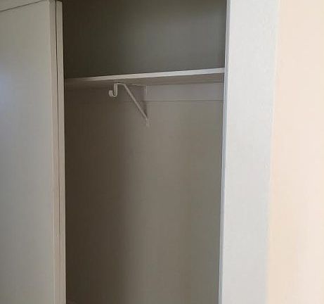 5th image of 920 62nd Ave S APT A10
