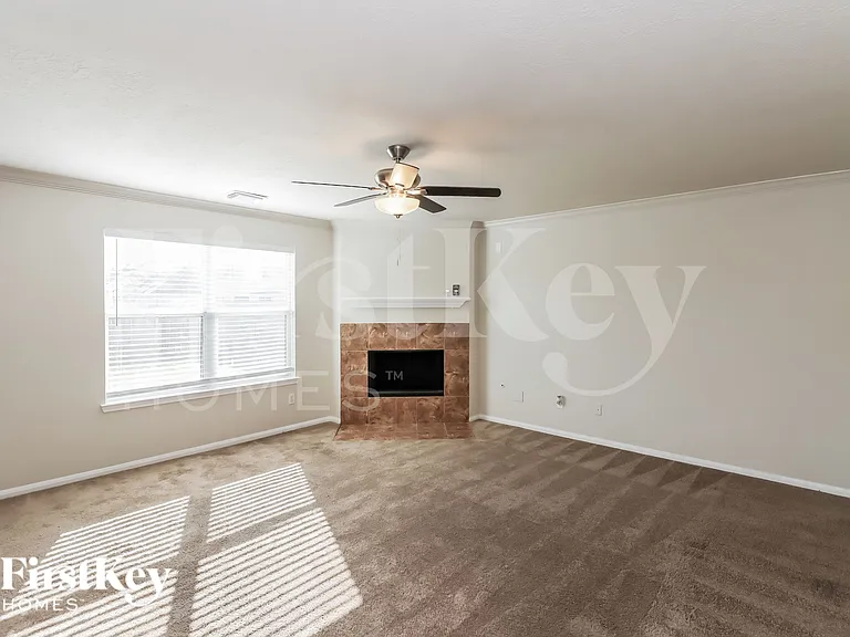 19211 Sunny Leaf Ln — Photo 10