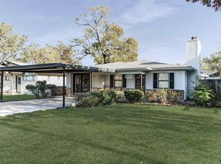 1711 Franklin Ave, Nederland, TX 77627