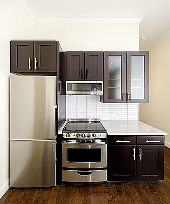 Rented by Avenues Real Estate | media 43