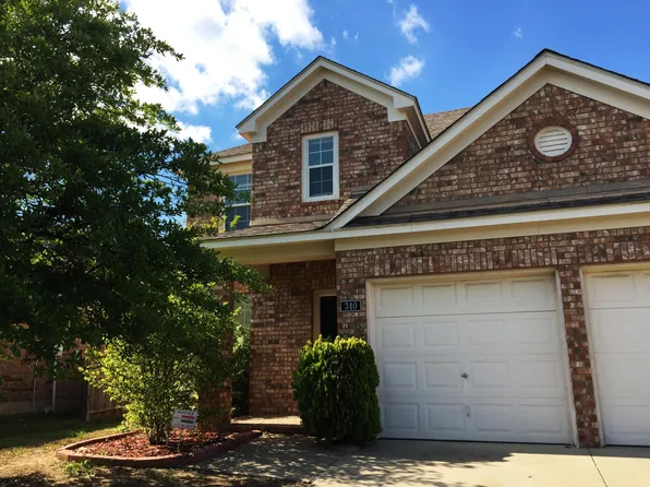 340 Turquoise Dr, Fort Worth, TX 76131