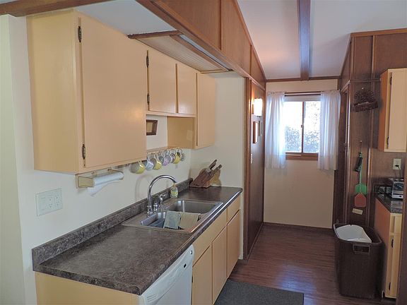 4th image of W11161 Lakeview Dr