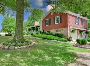 5833 Lake Pleasant Rd, Erie, PA 16509