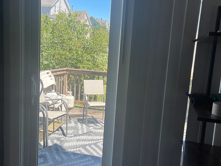 170 Foster St #1 — Photo 7