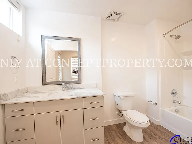 The Commons at Newpark — Photo 122