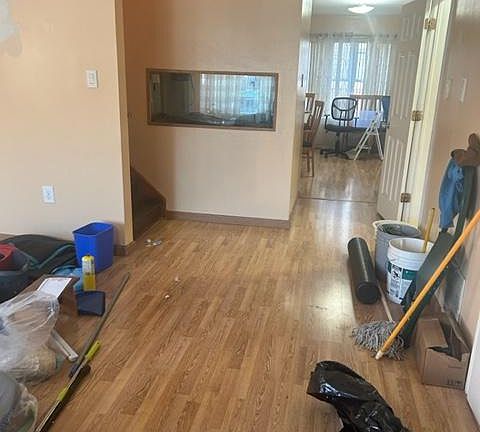 3rd image of 804 Tinton Ave Floor 2