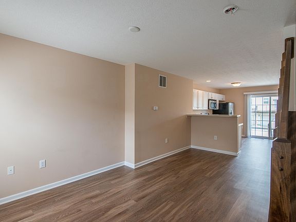 5th image of 5304 Royal Arch Cascade Dr