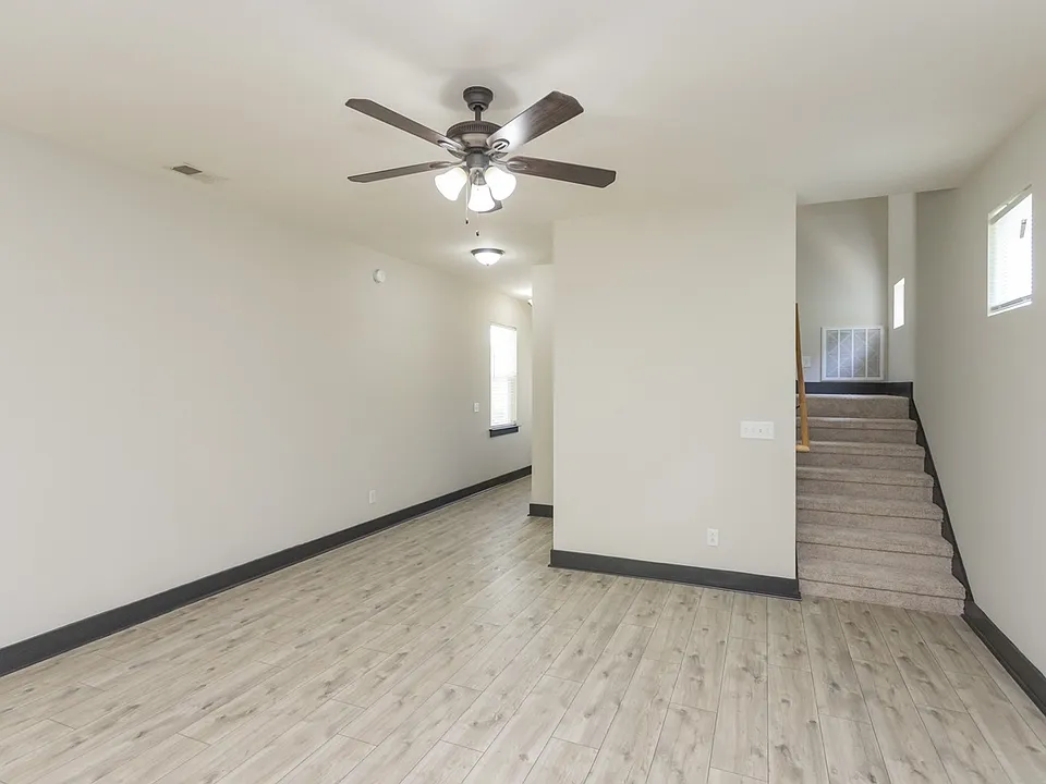 140 Shiaway Ct