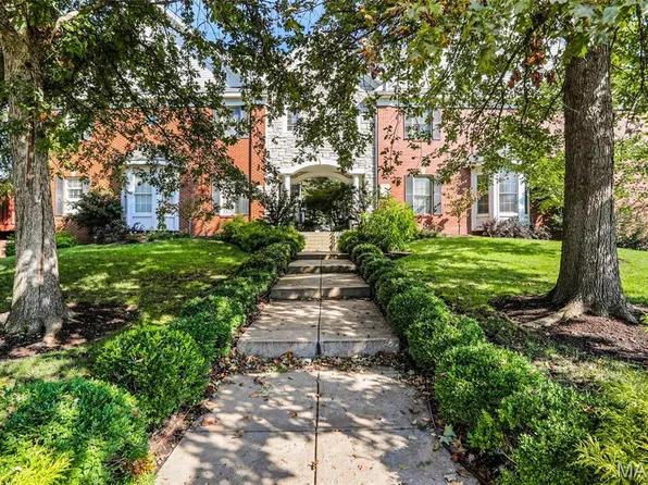 7707 Gannon Ave, Saint Louis, MO 63130