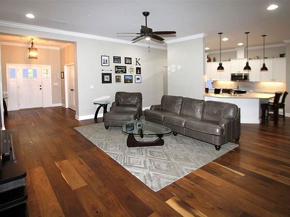 5th image of 116 Gilmore Dr