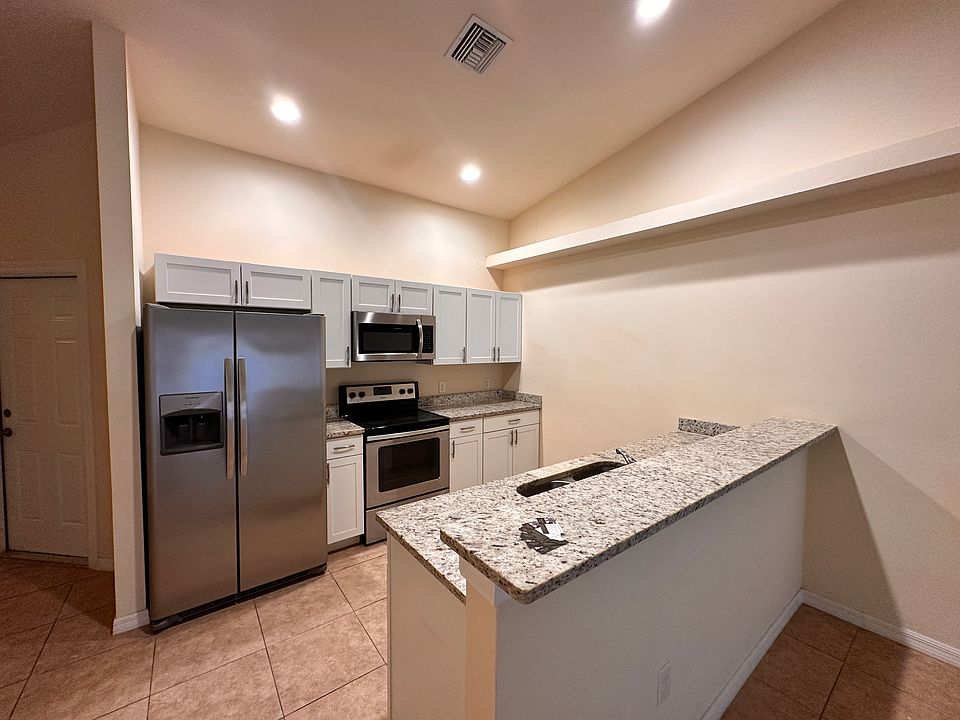 1st image of 4343 SW Santa Barbara Blvd