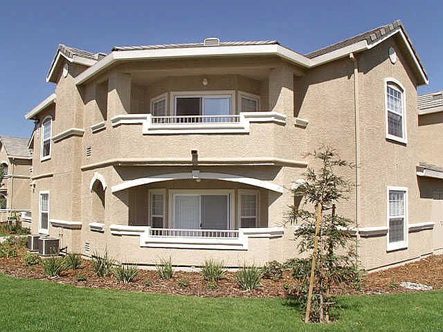 1st image of 5222 Cosumnes Dr APT 1