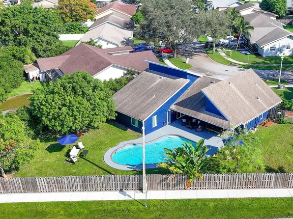 9470 NW 43rd Street, Sunrise, FL 33351