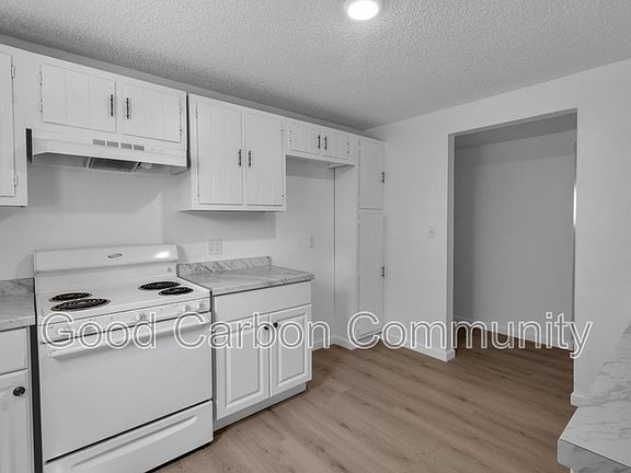 2nd image of 3904 Seneca St APT A
