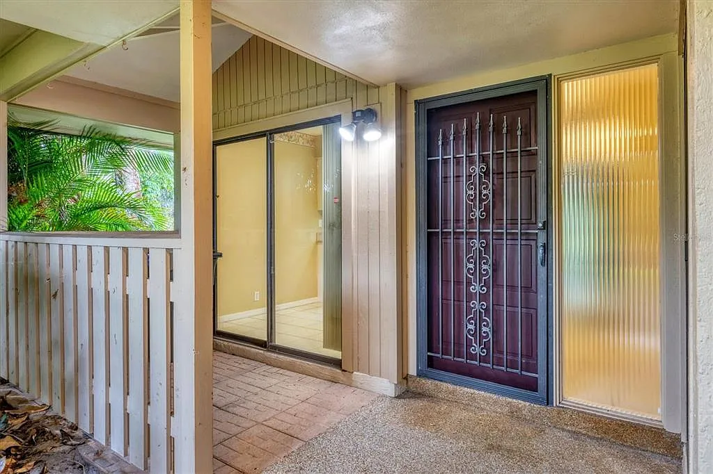 2 bed, 2.0 bath, 1206 sqft, $2,400 — Photo 4