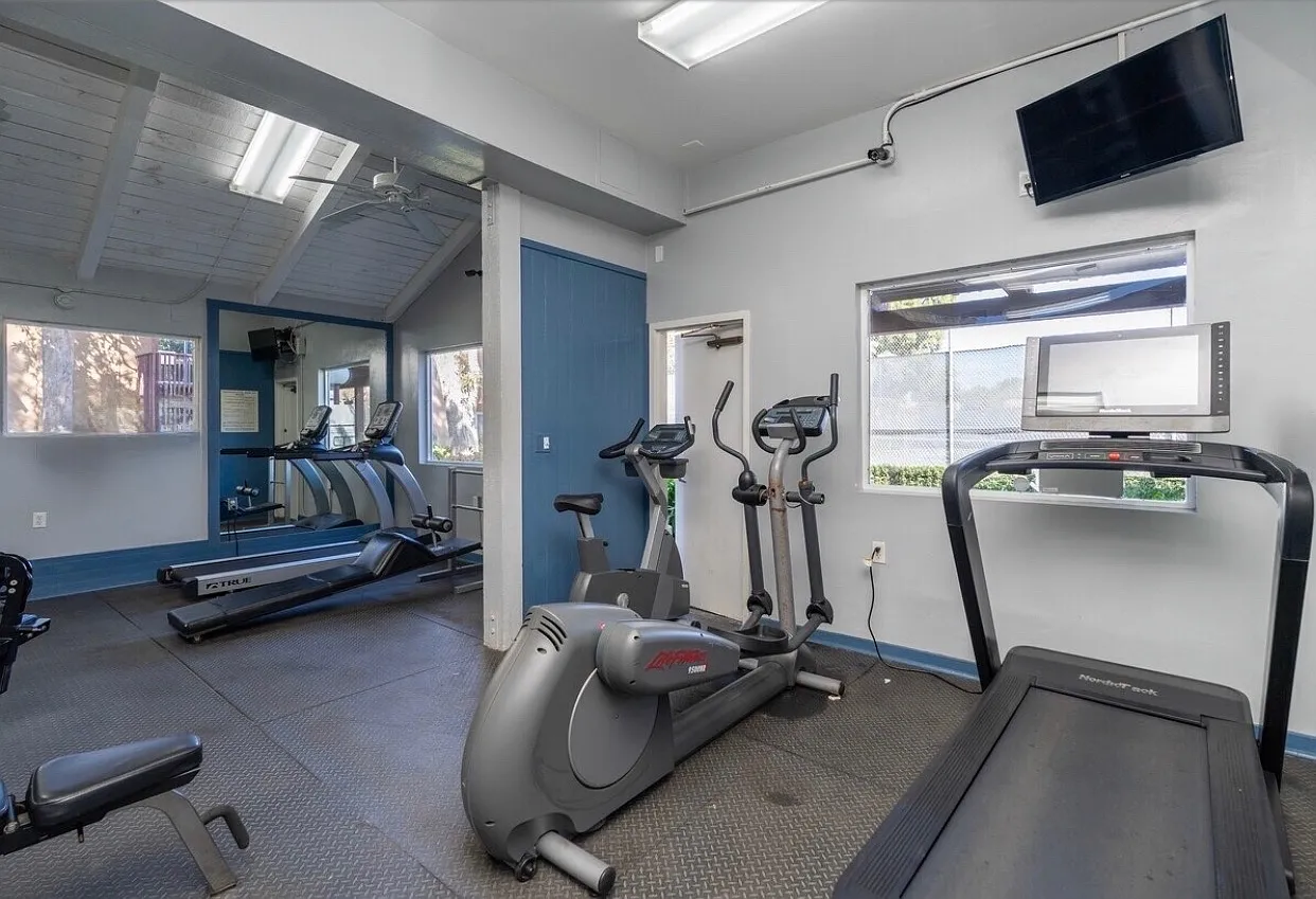 1 bed, 642 sqft, $2,149 — Photo 3
