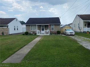 1314 10th St, Vienna, WV 26105