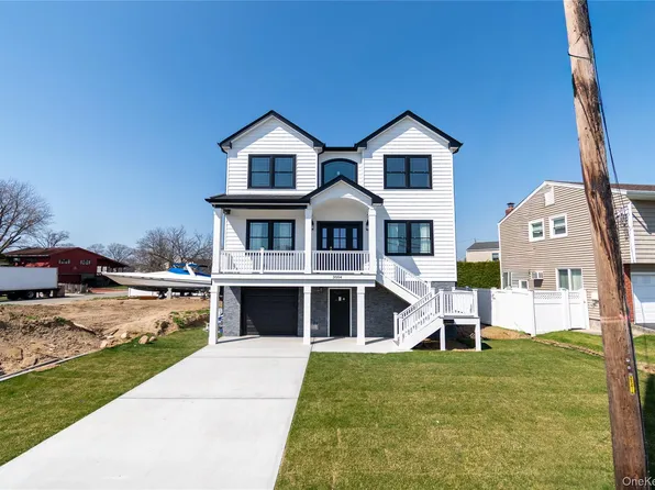 3004 Harbor Street, Baldwin, NY 11510