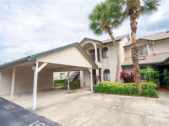 2nd image of 163 Crown Point Cir #163