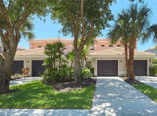 1985 Crestview Way APT 133, Naples, FL 34119