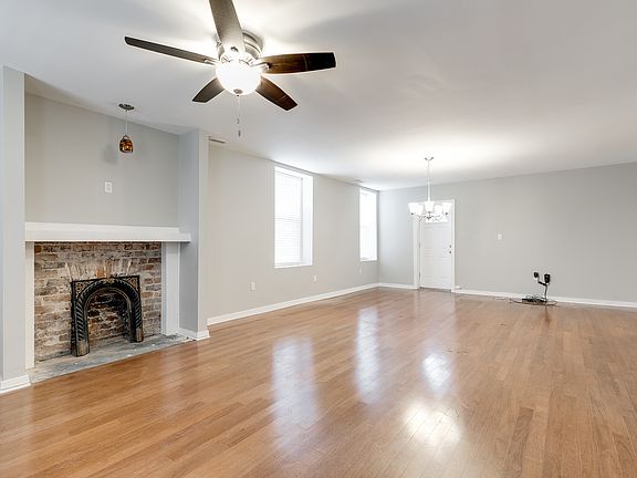 4th image of 1200 Bainbridge St