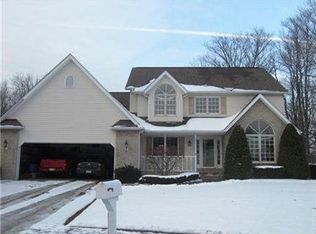1240 Applejack Dr, Erie, PA