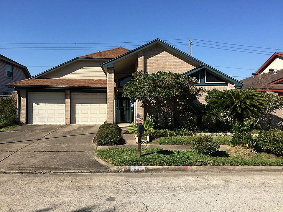 1st image of 7830 Poitiers Dr
