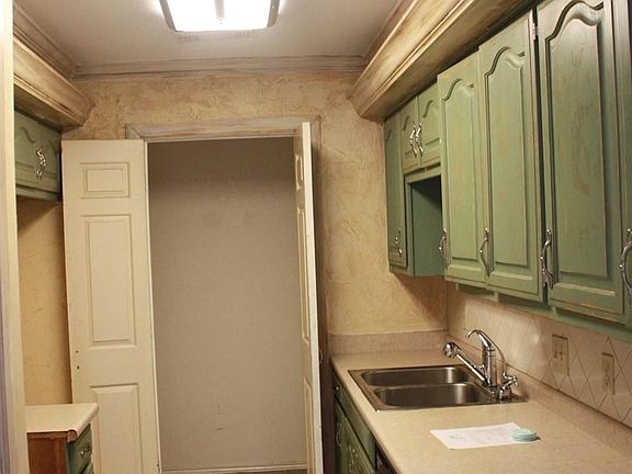 3rd image of 240 McCarley Pl