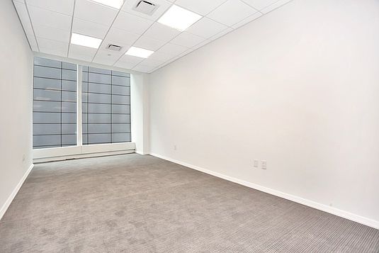 2nd image of 50 West St APT 3
