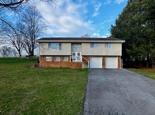 353 Starbuck Rd, Summersville, WV 26651