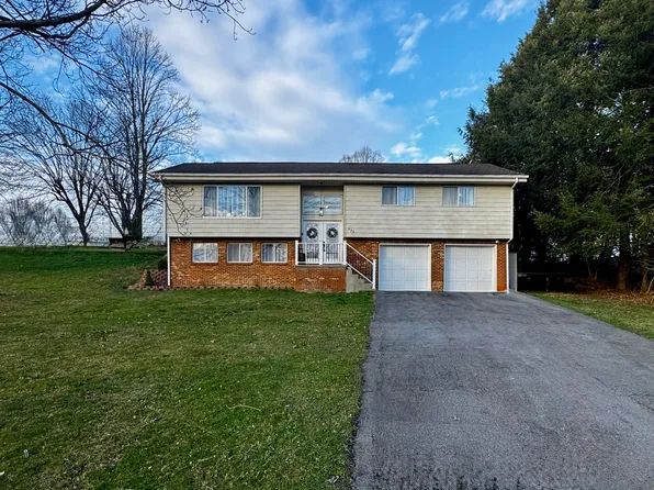 353 Starbuck Rd, Summersville, WV 26651