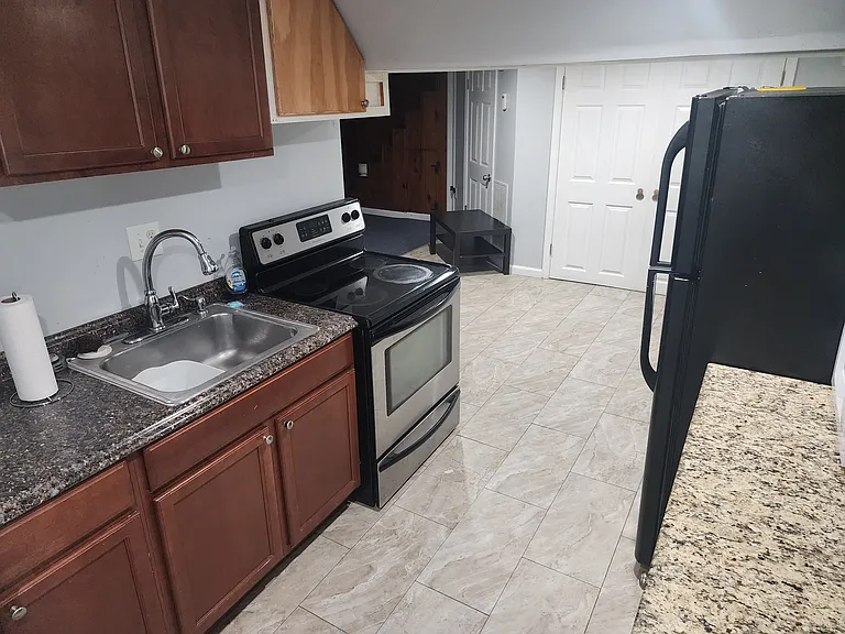3321 W Forest Park Ave #BASEMENT — Photo 5