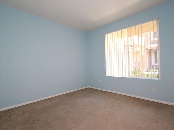 4th image of 10850 Serafina Ln Unit 23