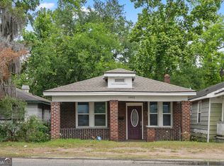 1002 W 52nd St, Savannah, GA 31405