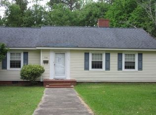 708 S 1st St, Smithfield, NC 27577