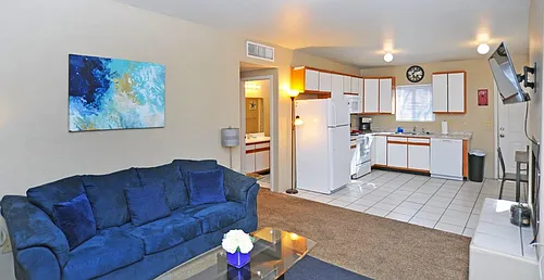 1109 N Camilla Blvd #2 Photo 1