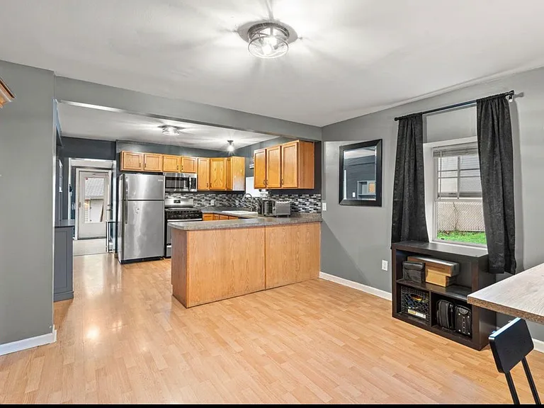 5164 Marquette Rd — Photo 3