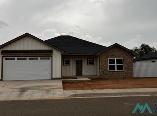 129 Middleton Ln, Clovis, NM 88101