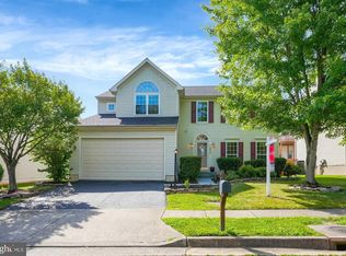 8082 Towering Oak Way, Manassas, VA 20111